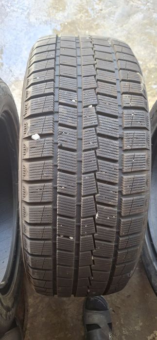 Продам WINRUN зимние шины 235/55/18 состояние идеал 3 шт 200 км пробег