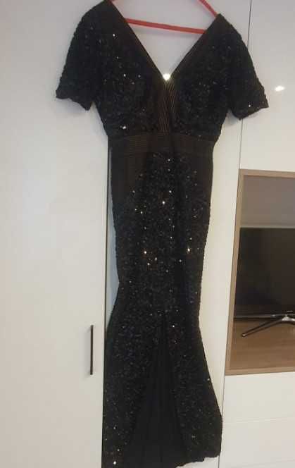 Rochie ocazii cu paiete.