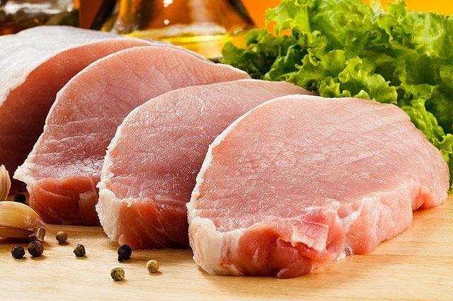 Мясо молодой свинины домашнее