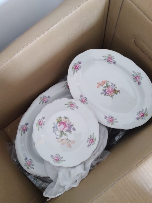 Ыдыс сатылады,тарелкалар