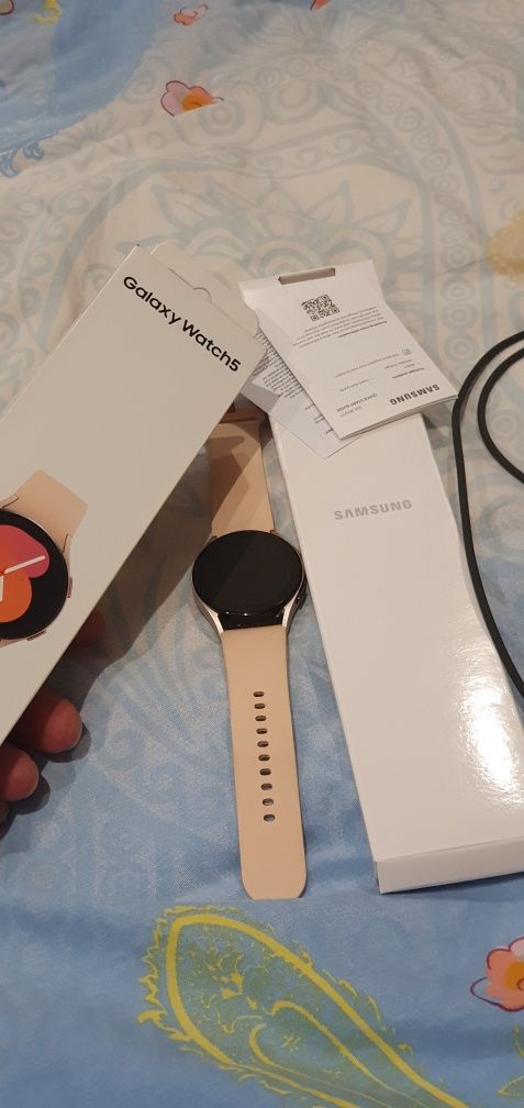 Оригинал часы Samsung Galaxy Watch 5 , 40,45,65 мм, pink gold