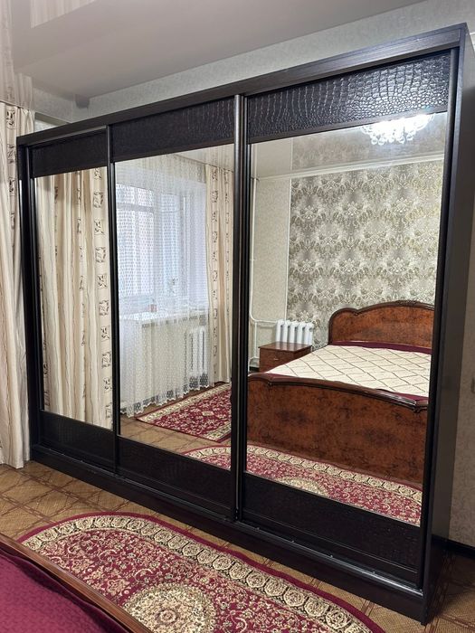 Шкаф купе в отличном состоянии