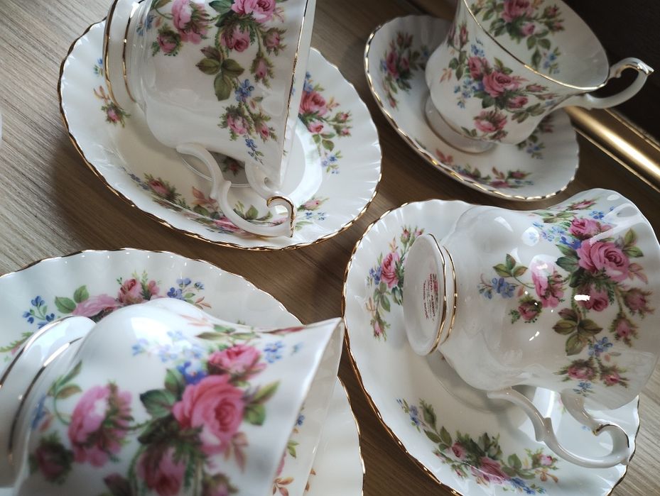 Royal Albert сервиз за чай