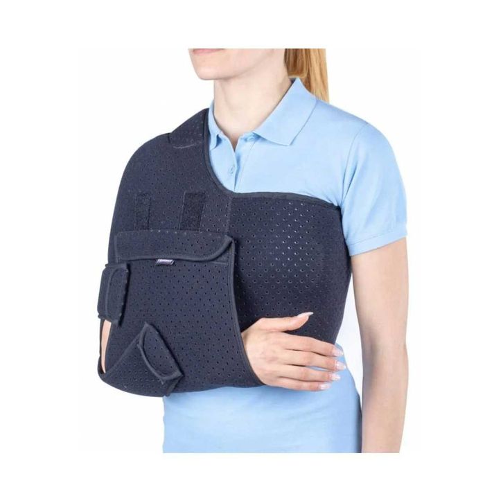 Orteza pentru imobilizarea umarului stang