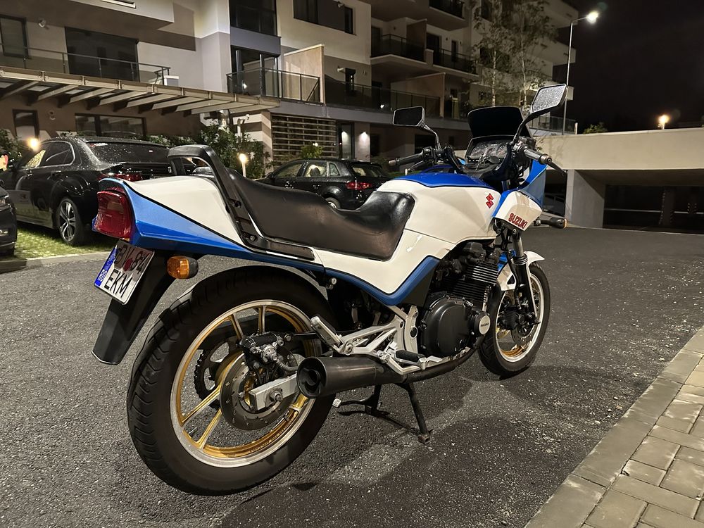 Suzuki GSX550 1984