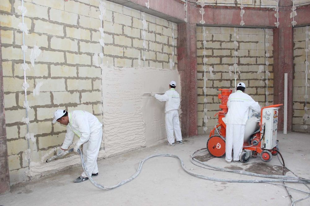 Полусухая стяжка.Механизированная штукатурка.