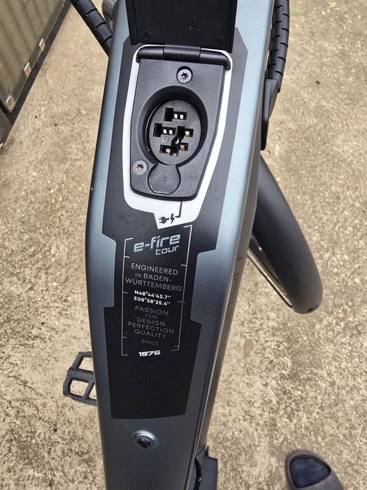 Bicicletă electrică Centurion pe 28