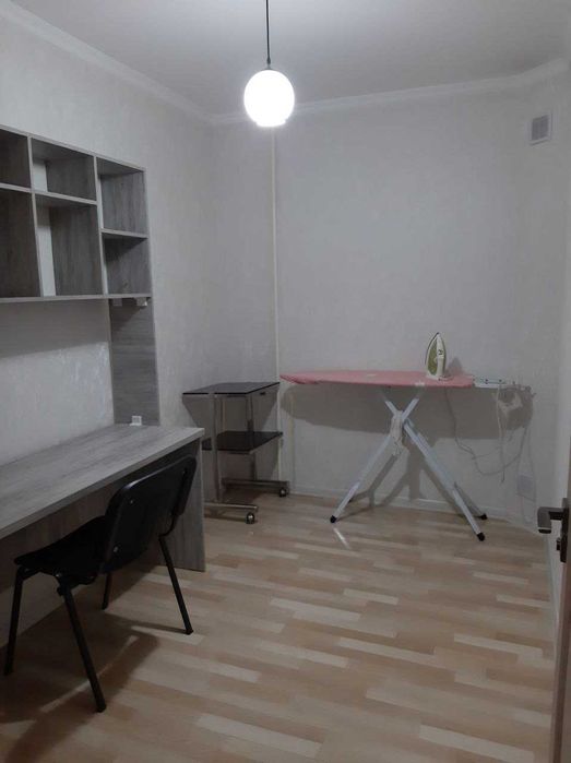 4/4/5 квартира на Садыка Азимова