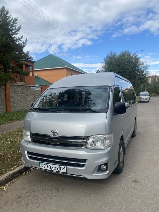 Пассажирские перевозки в Бурабай минивэн развозка микроавтобус хайс