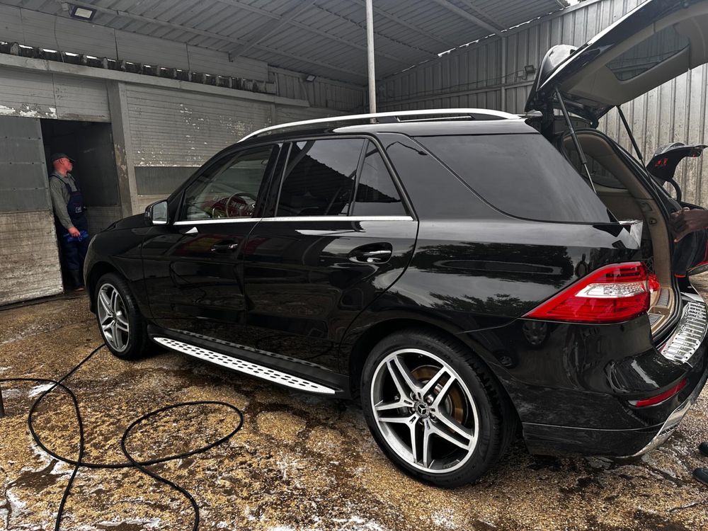ML 350 AMG Bluetec