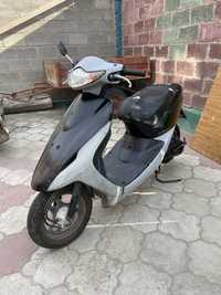 Honda dio-AF56.