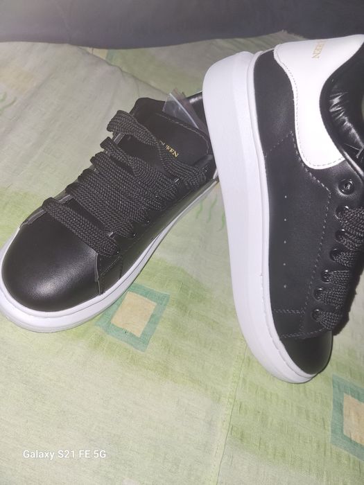 Vând Sneakers Alexander McQueen