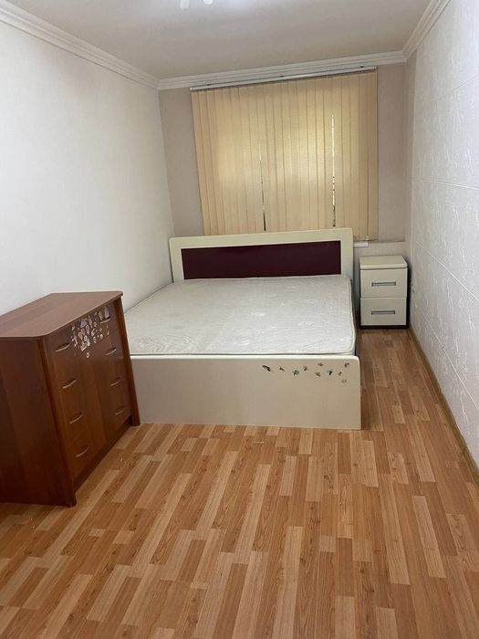 Аренда 4/1 4, кирпич, Чиланзар 2, торг. центр