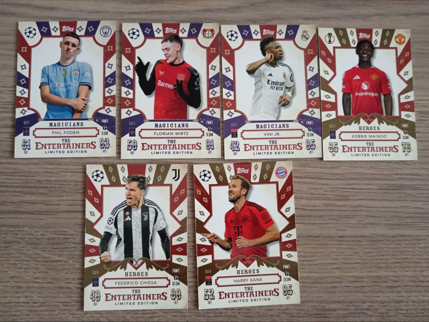 6 бр Карти Match attax Entertainers