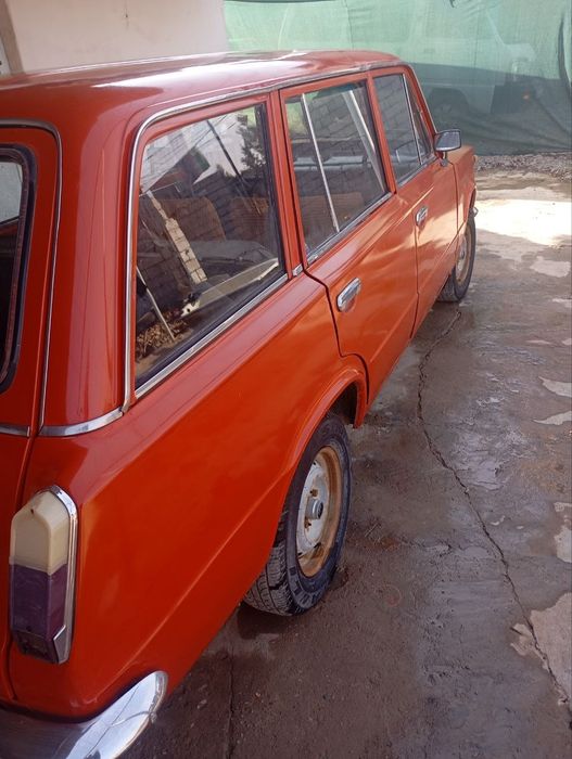 Ваз2102 сотилади