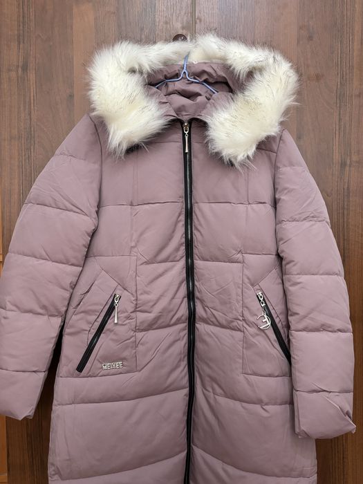 Продаю новую женскую куртку