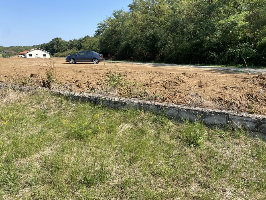 Vand teren pentru constructii case, 3900 mp