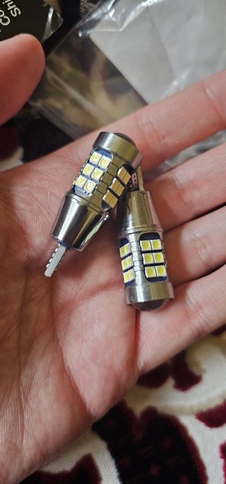 Becuri P21W, W16W-mers înapoi