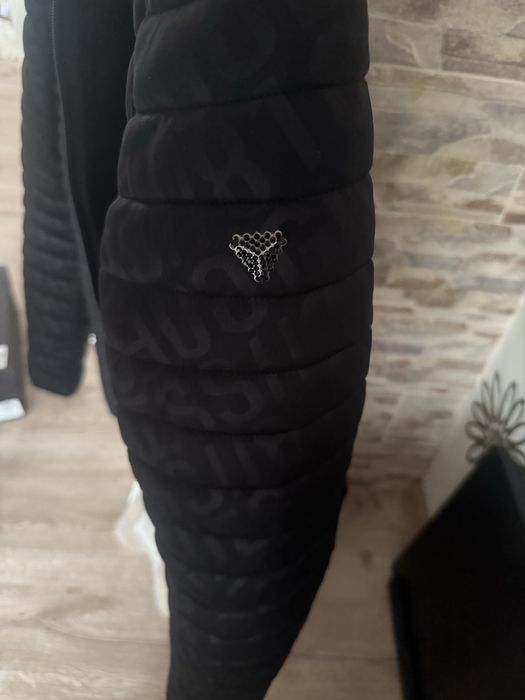 Guess яке