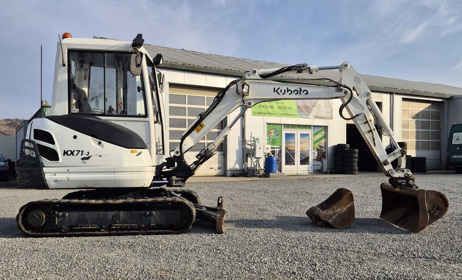 Miniexcavator Kubota KX71-3, 2.8 tone