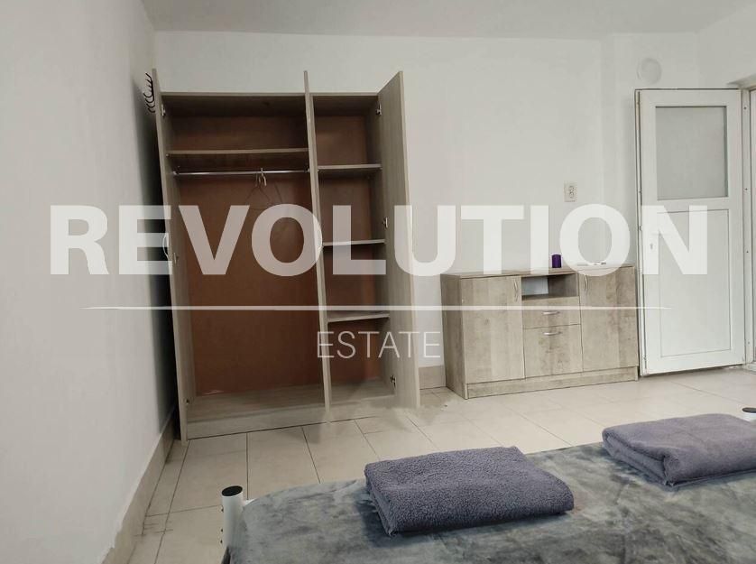 Дава се под наем Двустаен апартамент в Варна, Левски - 50 кв.м за 300 € - Снимка #5