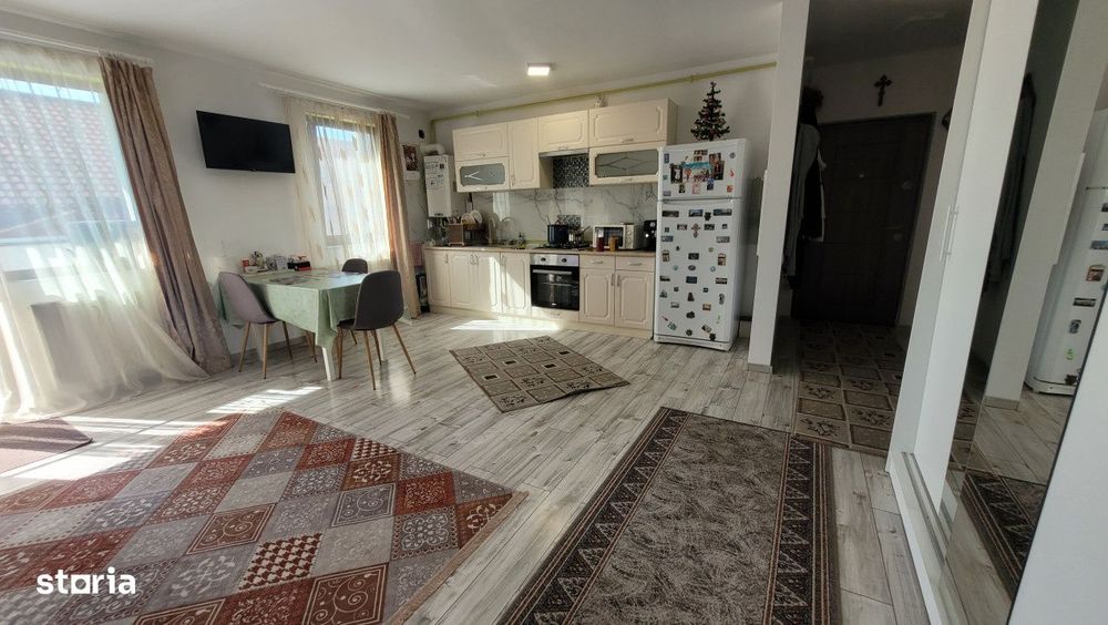 Apartament 3 Camere, 2 Bai, 71mp, Etaj Intermediar, Zona Subcetate