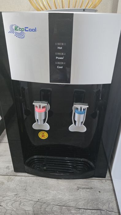 Диспенсер для воды