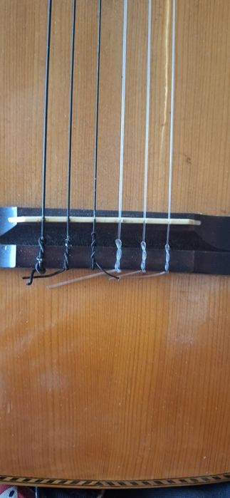 2 китари в почти безупречно състояние