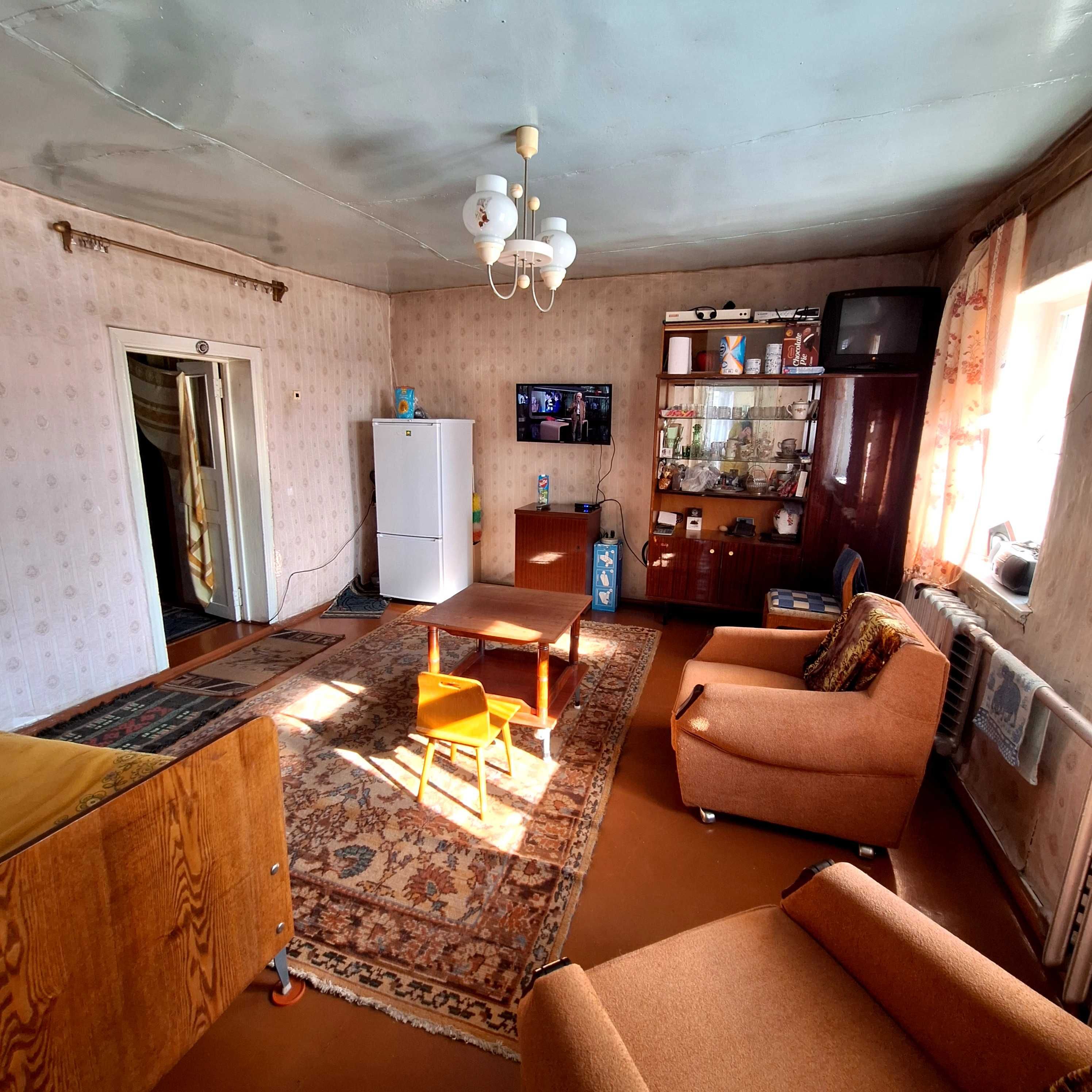 Продам 3 ком благополучный дом в Щучинске