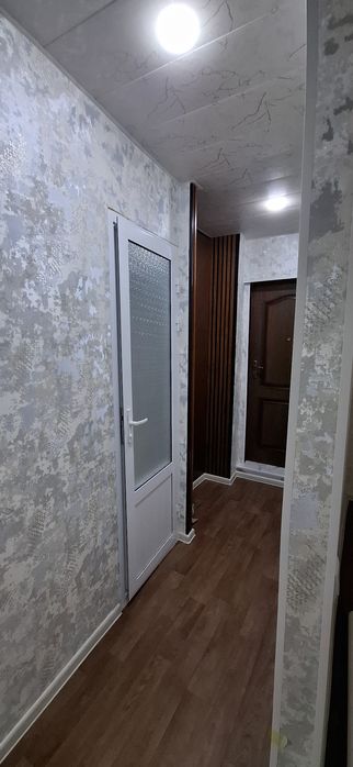 1 xonali kvartira sotiladi