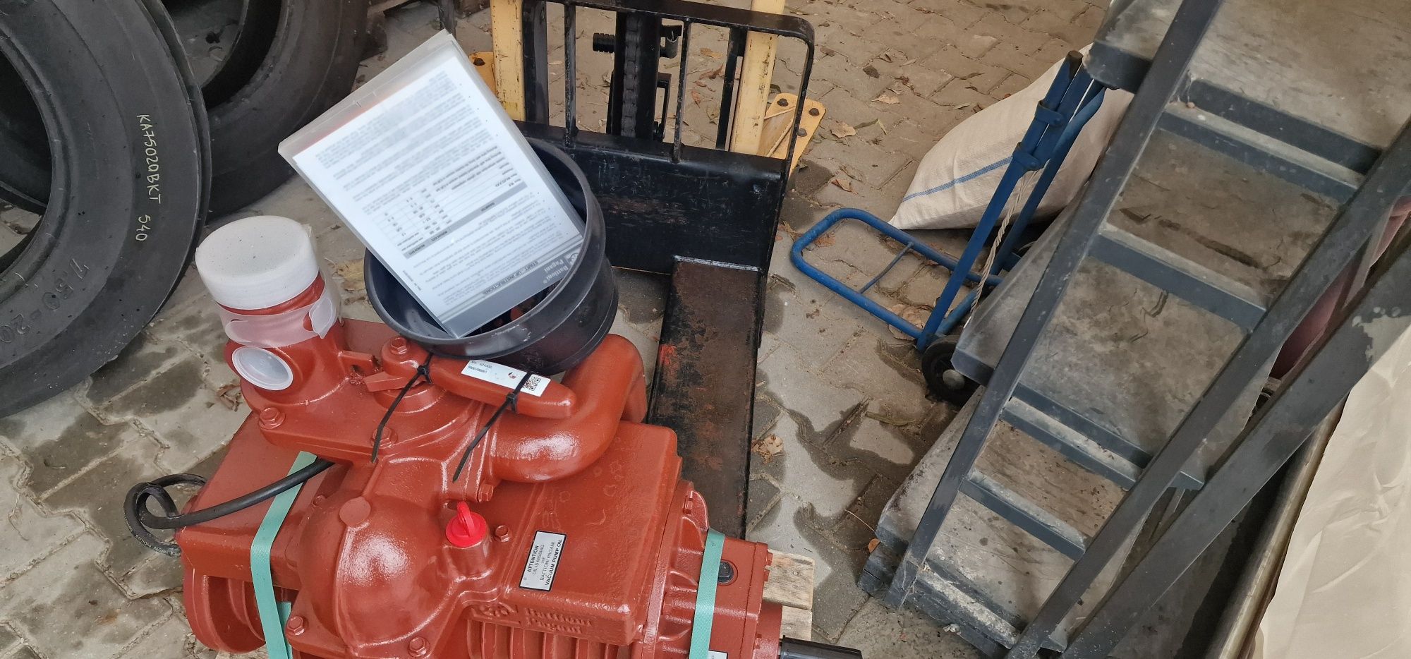 Pompa Vidanja pompa vacuum import italia se poate trimite prin curier