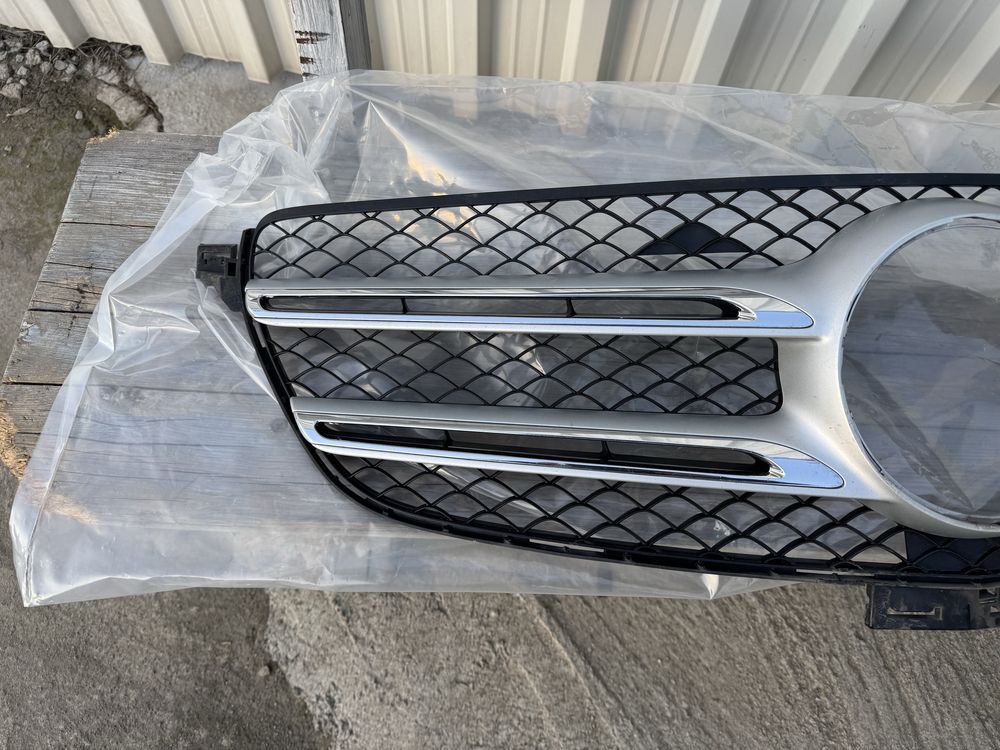 Решетка AMG АМГ Mercedes GLE ГЛЕ и прагове