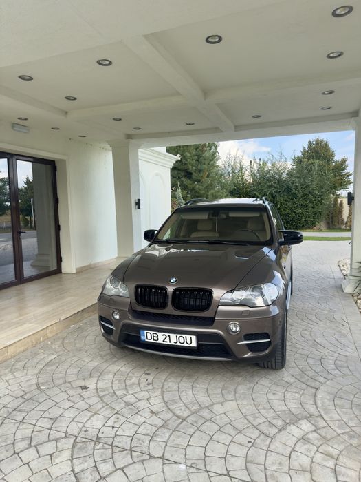 Vând BMW X5 E70 Facelift