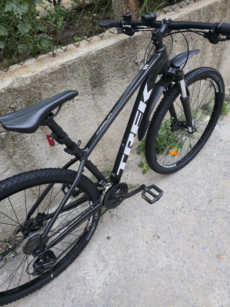 Trek Marlin 5 29 цола М/L размер Хидравлични дискови Отличен