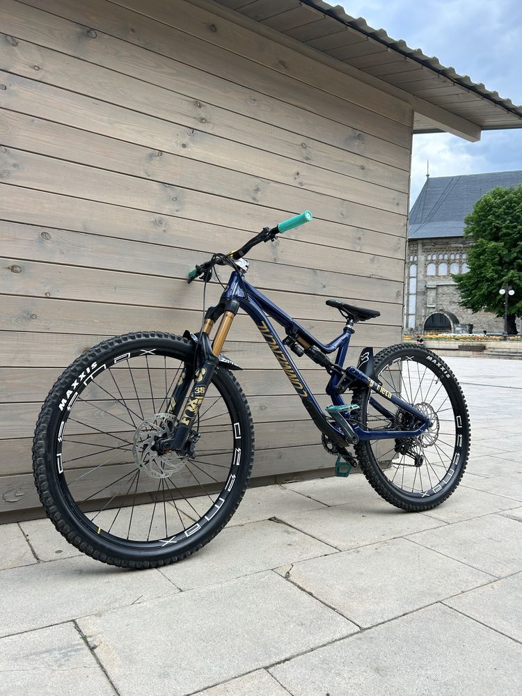 Bicicleta enduro full commencal meta am 29