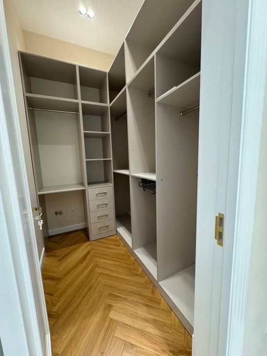 ПРОДАЕТСЯ КВАРТИРА!!!
Новостройка  2/2/8 
Ориентир: Напротив 
NRG MIRZ