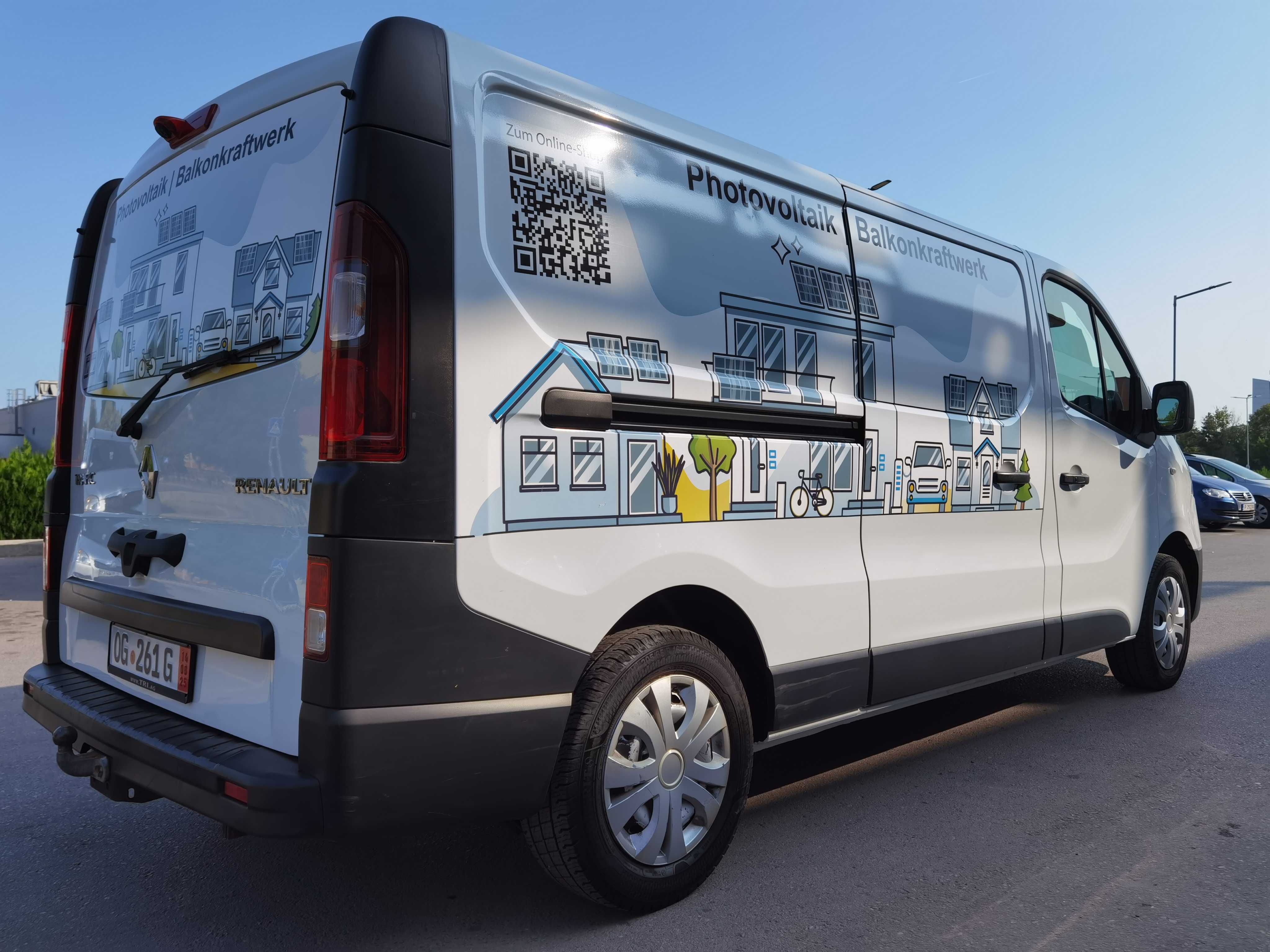 Renault Trafic - Дългата база