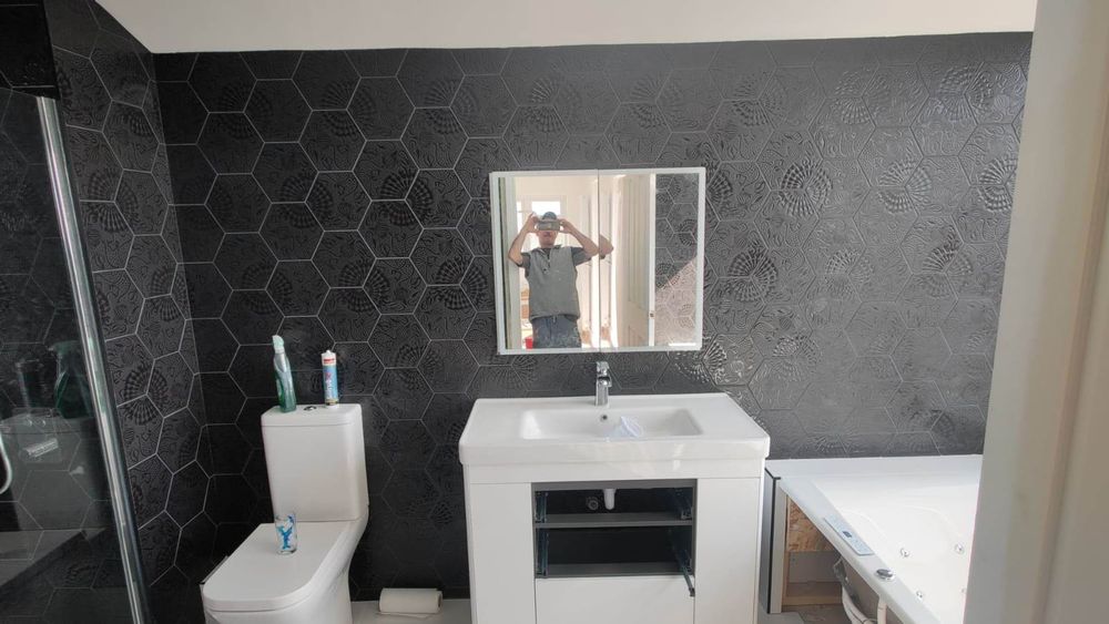 Finisaje interioare si exterioare pentru renovări și construcții noi