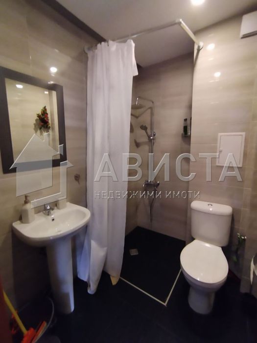 Дава се под наем Двустаен апартамент в София, Кръстова вада - 85 кв.м за 765 € - Снимка #8