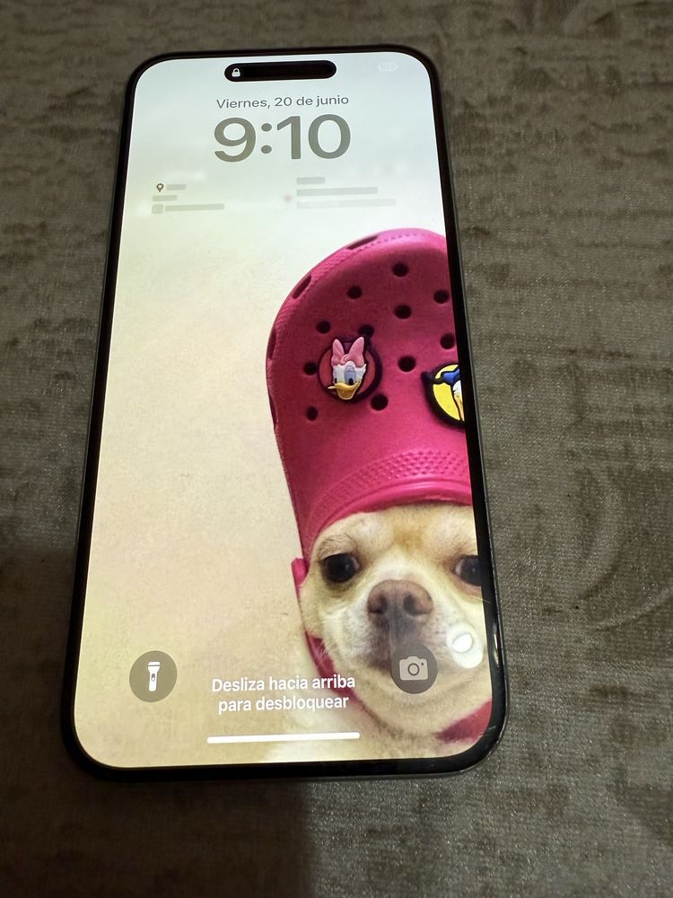 Iphone 15 plus - iCloud /заключен/