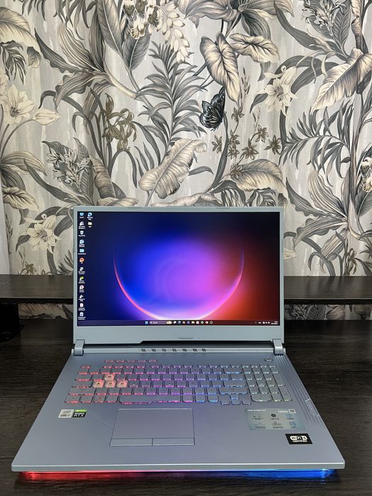 Laptop Asus Rog Strix G17