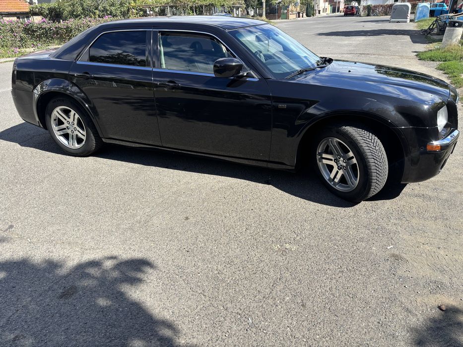 Chrysler300c facelift-2010
