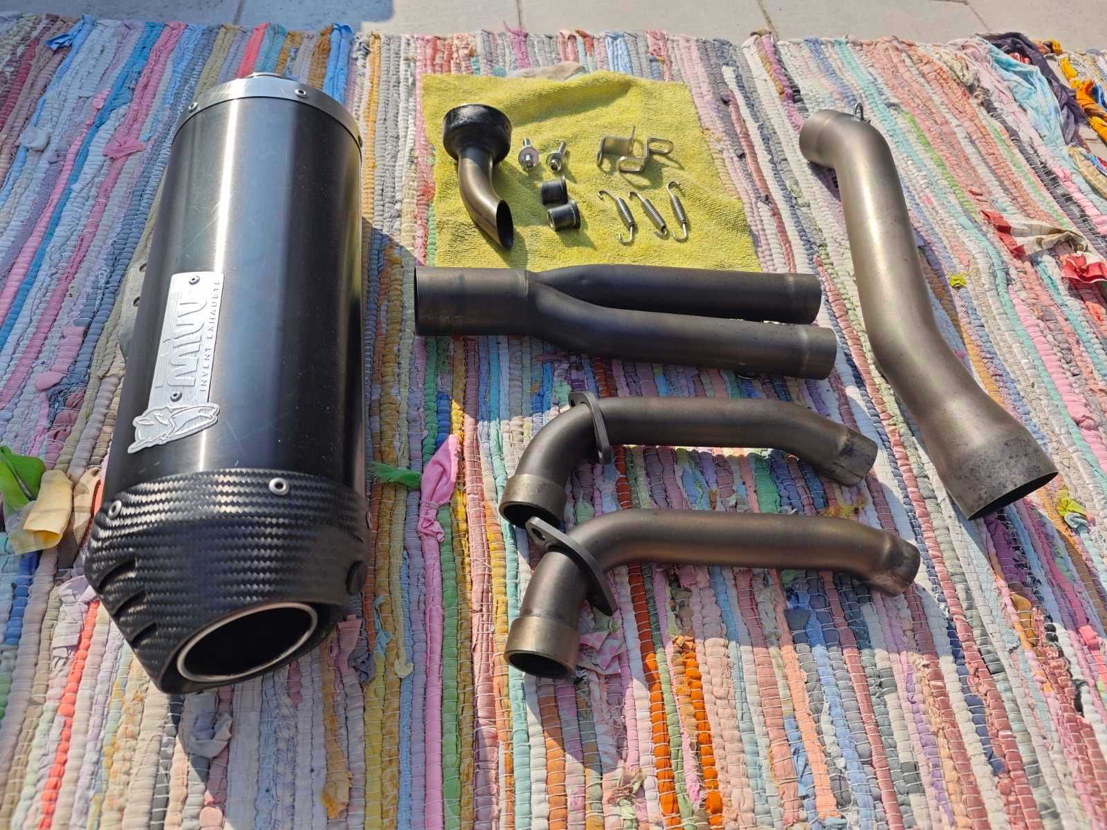 Kymko AK 550 ауспух Mivv + цяла спортна генерация