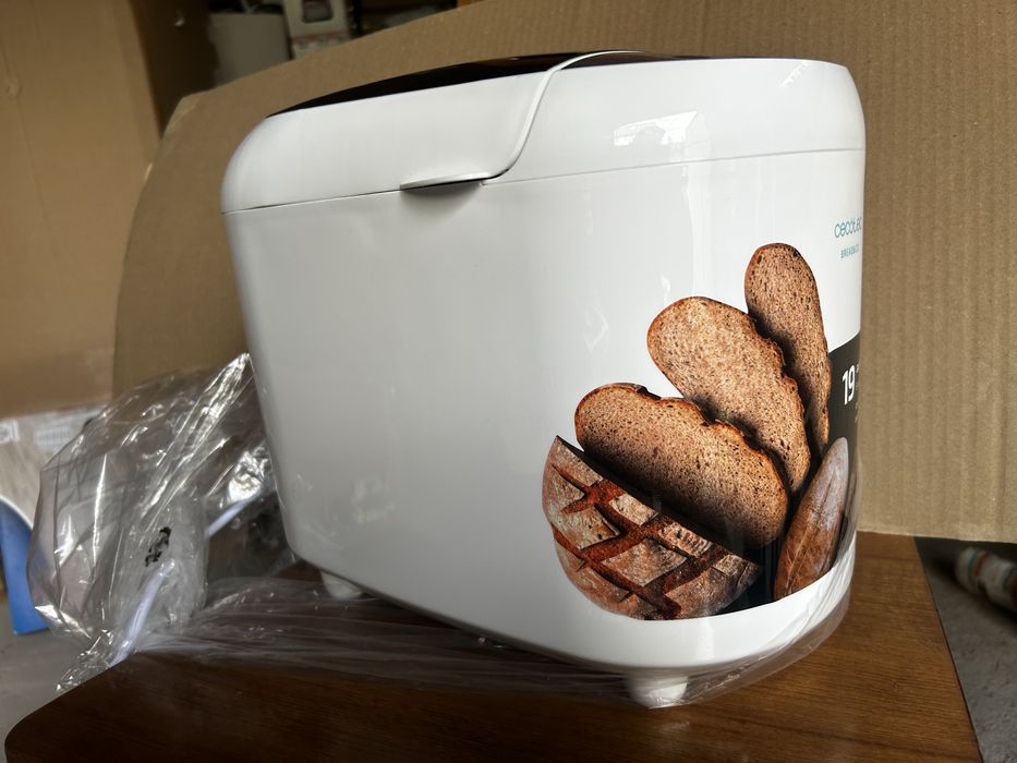 Aparat de facut paine Cecotec Bread &Co delicious 1000