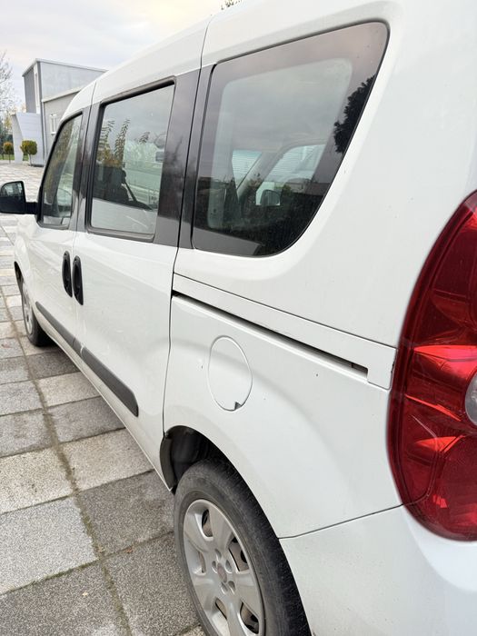 Se vinde Fiat Doblo 2010