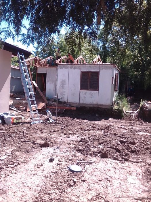 Продава се Промишлена сграда в София, 7-ми 11-ти километър - 23 кв.м за 56 €/кв.м - Снимка #2