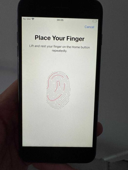 iPhone 8 plus! Cel mai ieftin de pe olx!