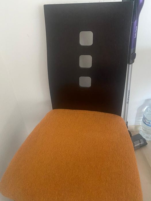 Маса с три стола