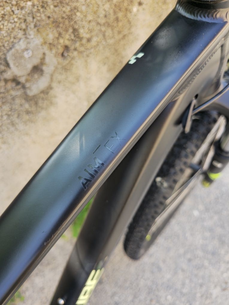 Cube Aim EX 29 цола L размер 3х9 скорости Shimano Обслужен