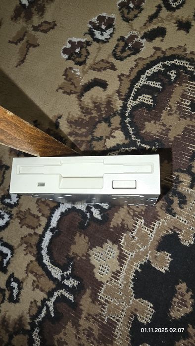 Флоппи дисковод floppi